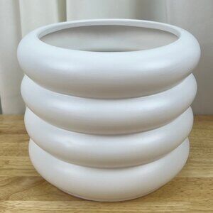 8" White Ceramic Bubble Planter by Room Essentials NWT